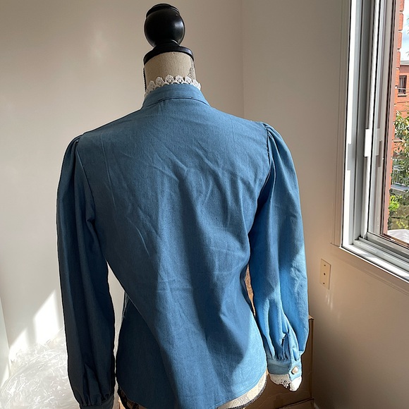 Button front lace trim top - Picture 7 of 8